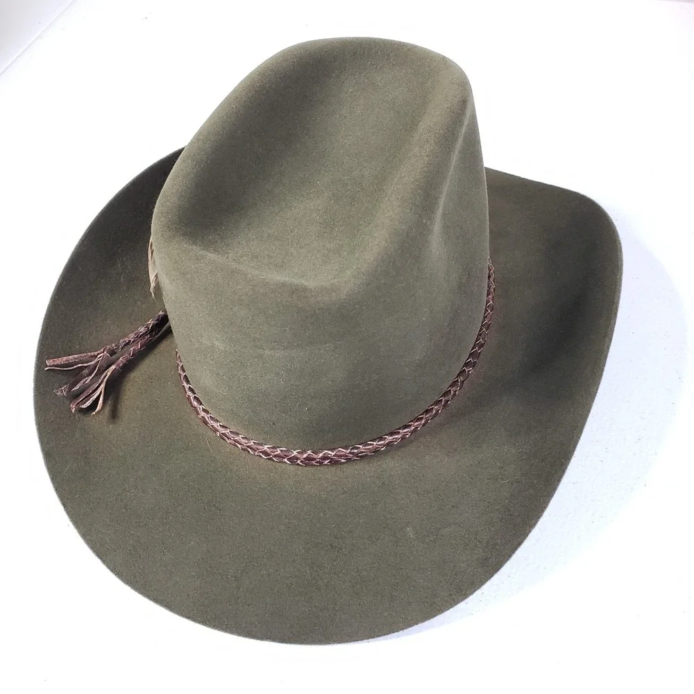 O'Farrell Hat Company Custom Premium Beaver Felt Cowboy 6 7/8 Feather Rope